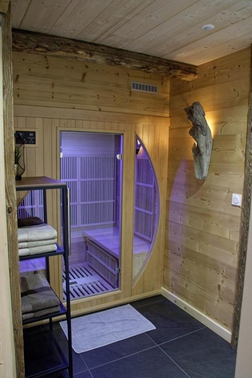 Вилла Chalet Augustin Вожани Экстерьер фото